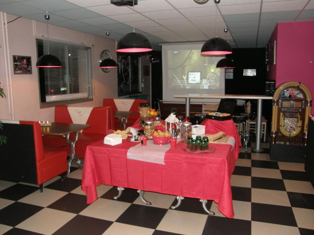Hotel Le Michelet Gap Bagian luar foto
